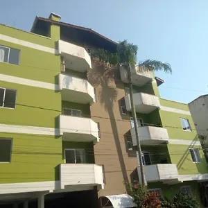 Residencial Pilati Apartamento Bombinhas